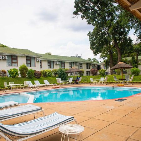 Sunbird Lilongwe Hotel Exterior foto