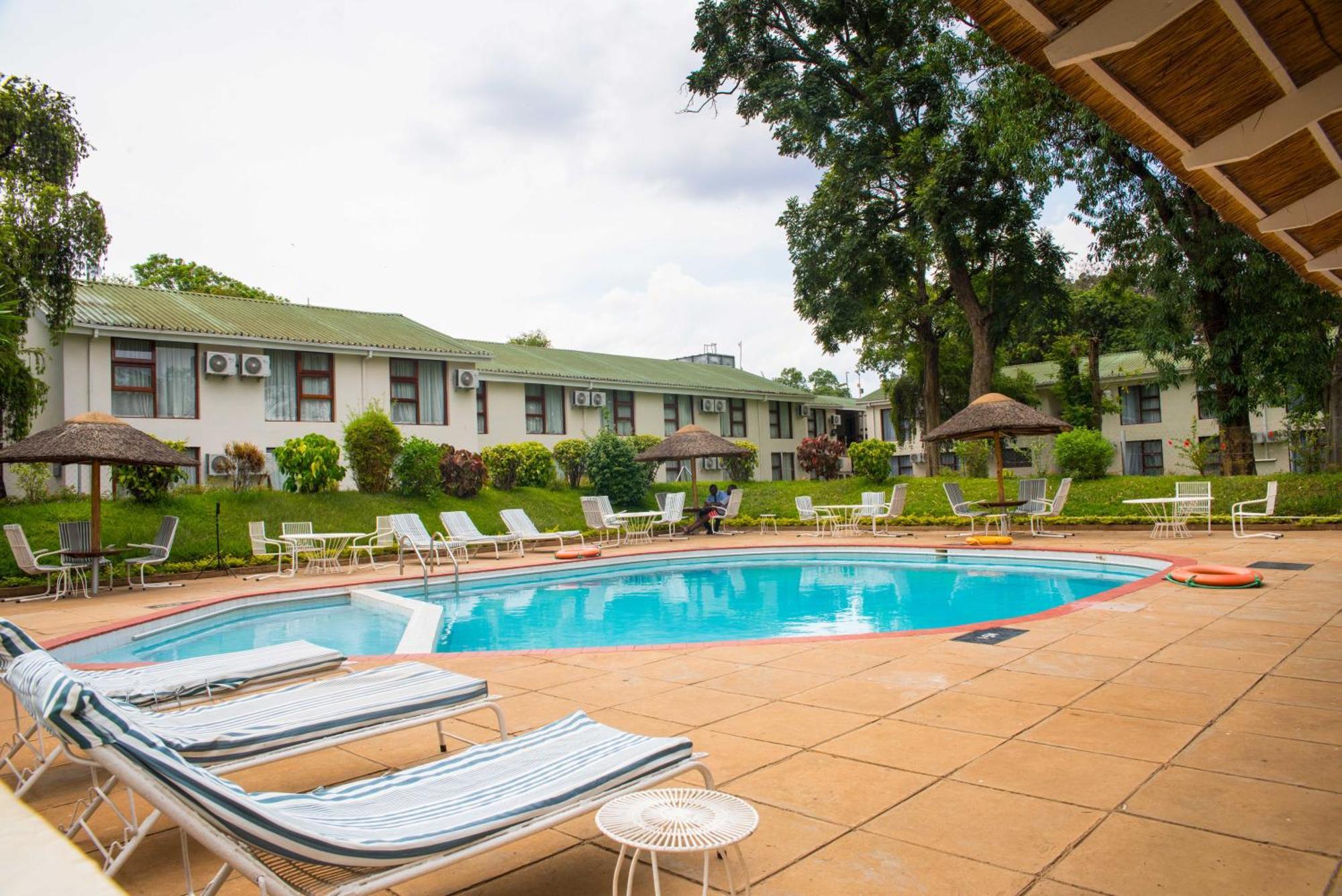 Sunbird Lilongwe Hotel Exterior foto